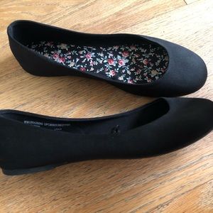 Black Flats